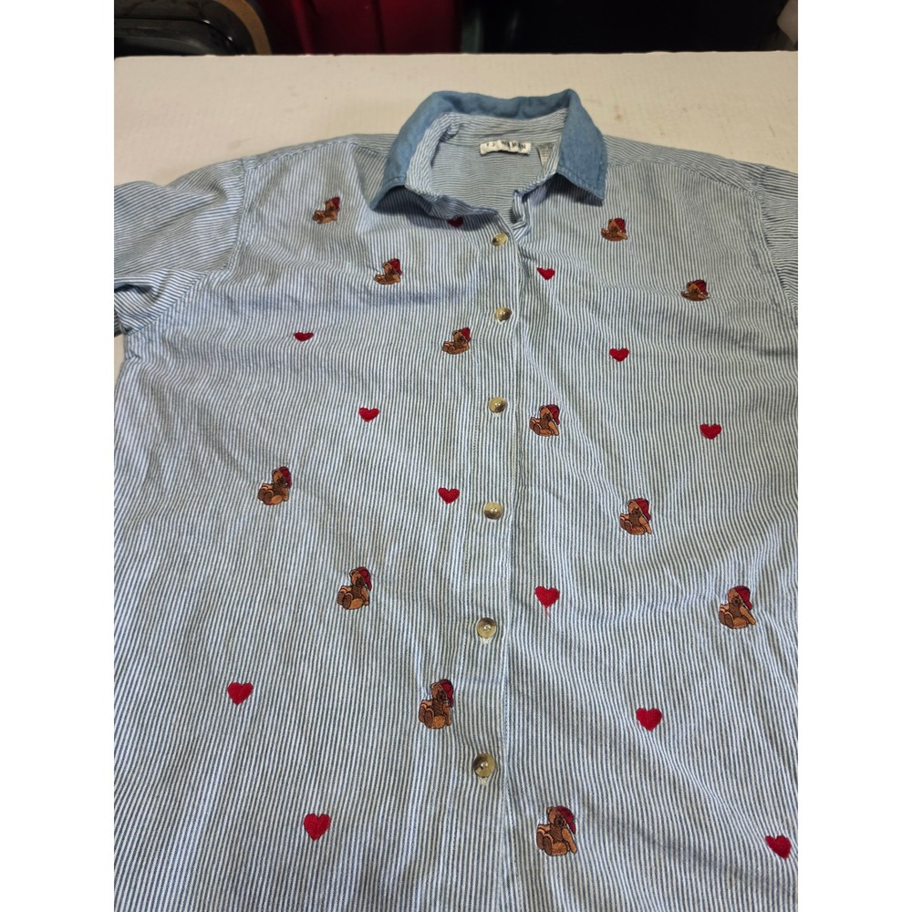 VJ Woman Vintage Blue Pinstripe Teddy Bear Heart Embroidered Button Down 18W